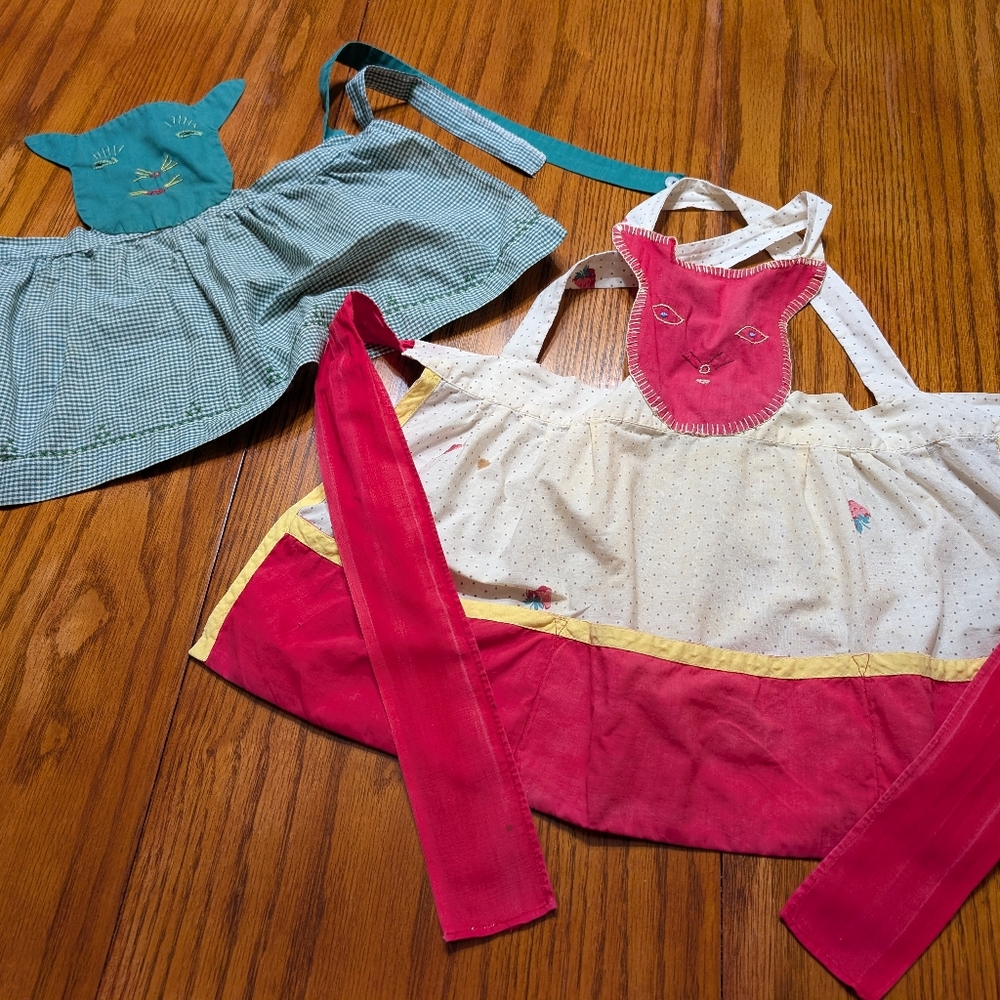 Colorful Child's 2 Apron Set with Cat Face Designs